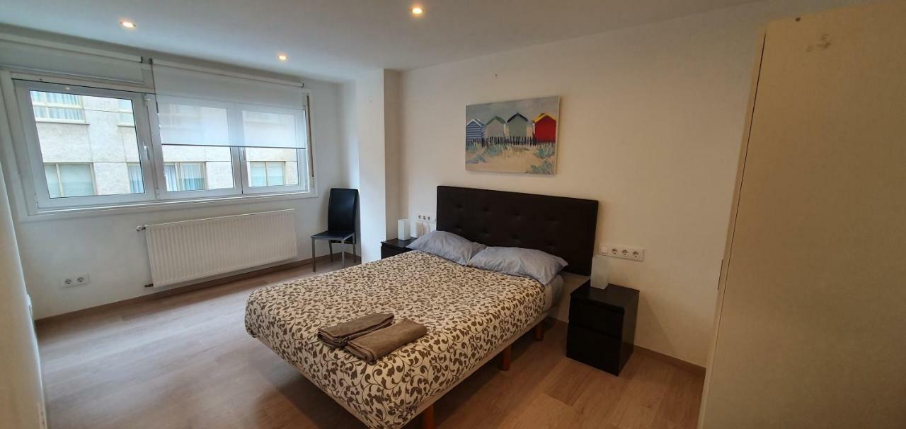 Cerca De Riazor, 3 Habitaciones, Impecable โอโกรูญา ภายนอก รูปภาพ